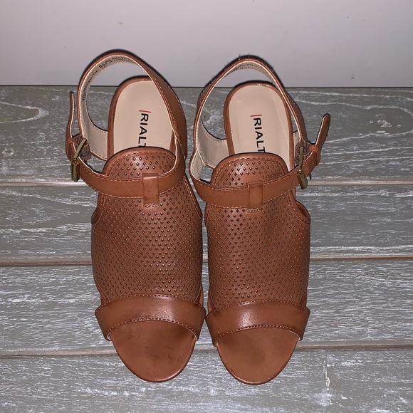 Rialto 3” heel sandal - Picture 2 of 4